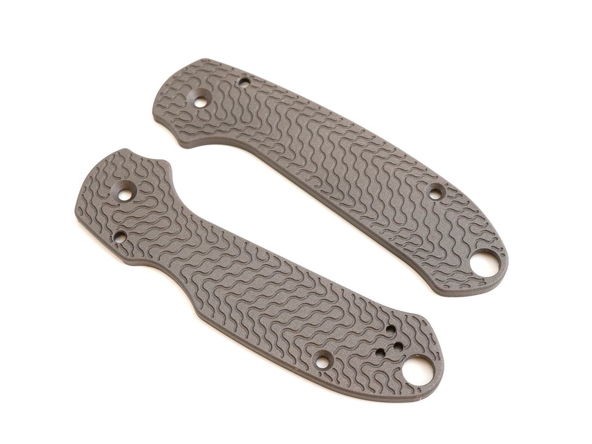 Titanium Critter Scales for Spyderco Para 3 Skinny Rockscale Design