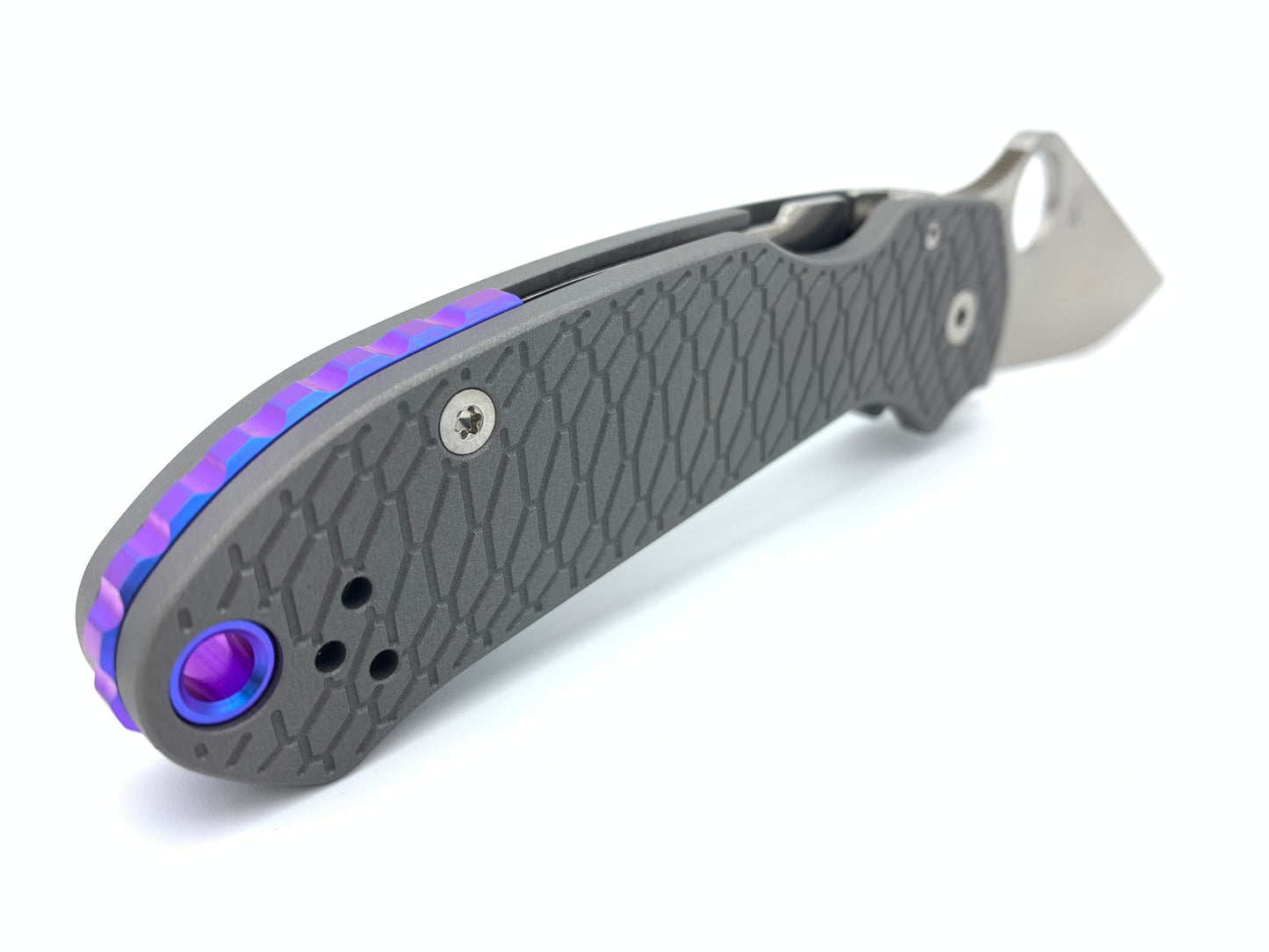 Titanium Gear Backspacer for Spyderco Para 3 - Lanyard