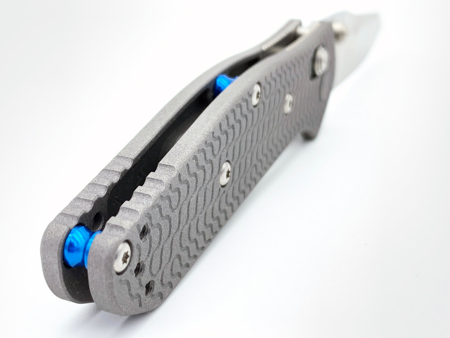 Titanium Critter Scales for Benchmade Mini Osborne 945 - AB