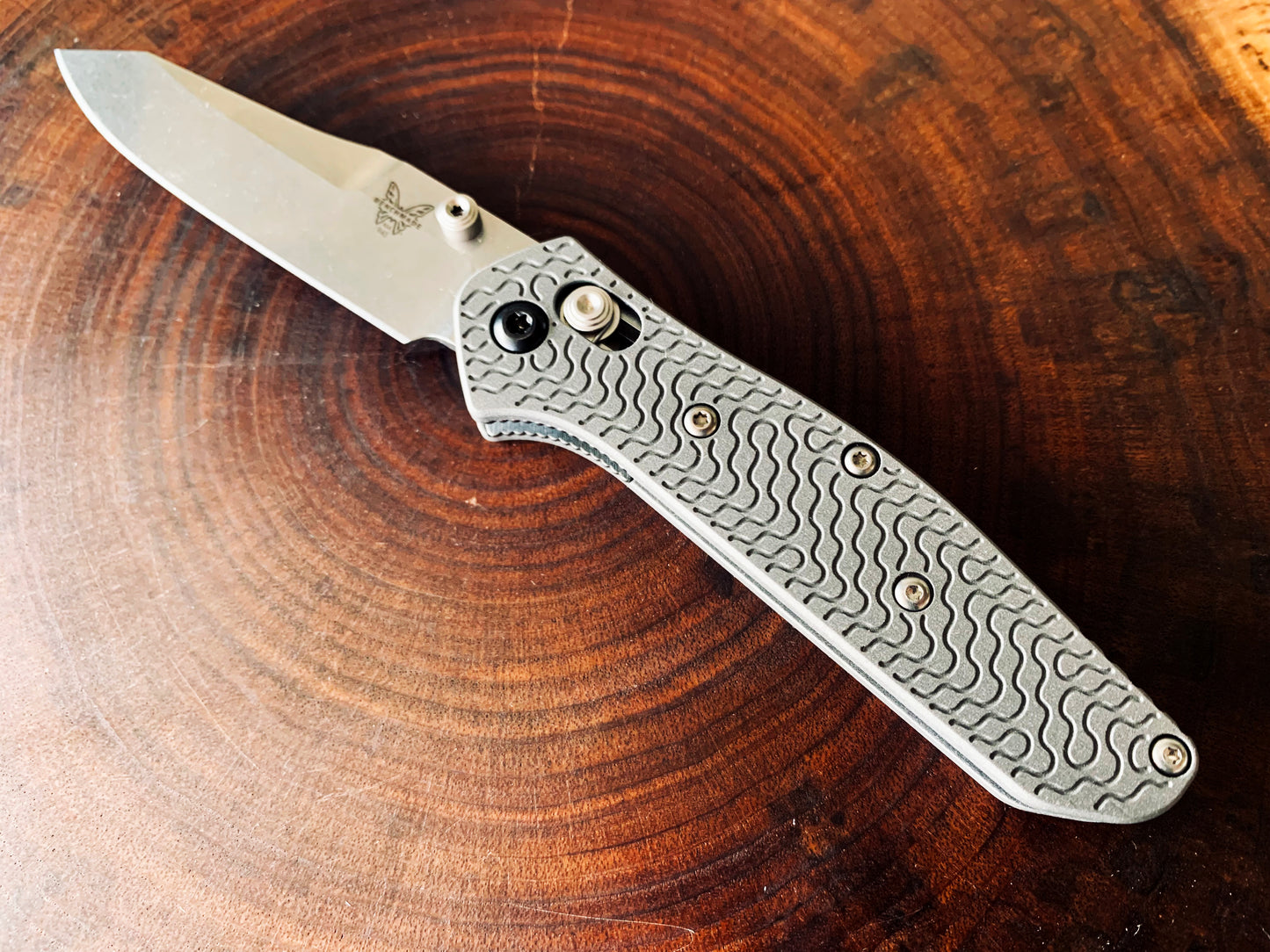 Titanium Critter Scales for Benchmade Mini Osborne 945 - AB