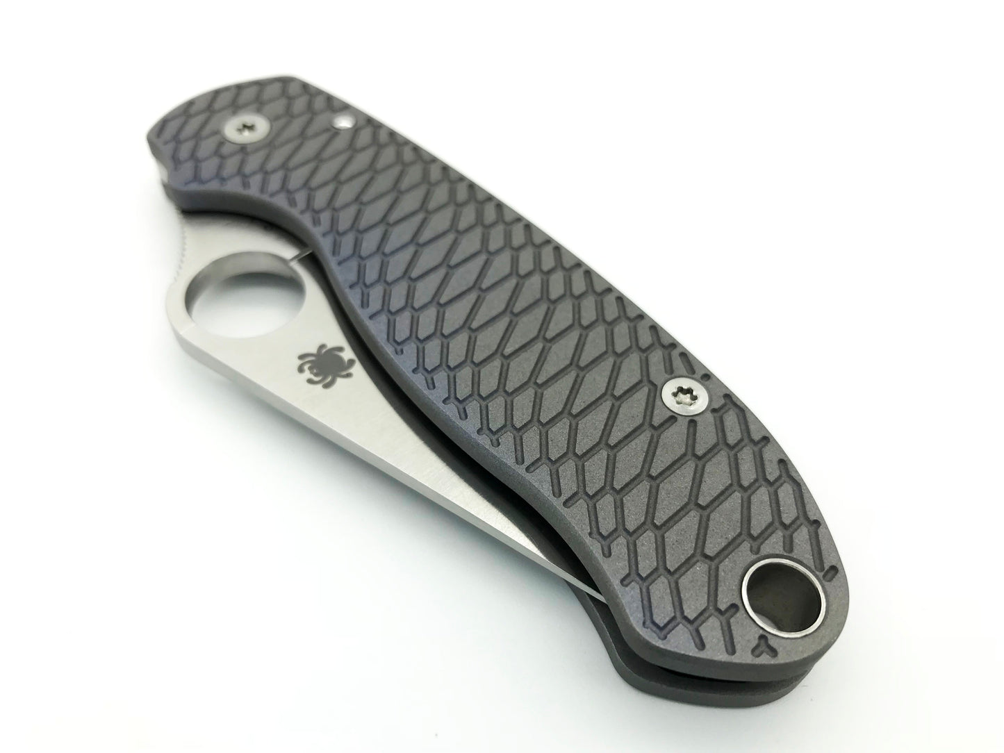 Titanium Hexi Scales for Spyderco Para 3