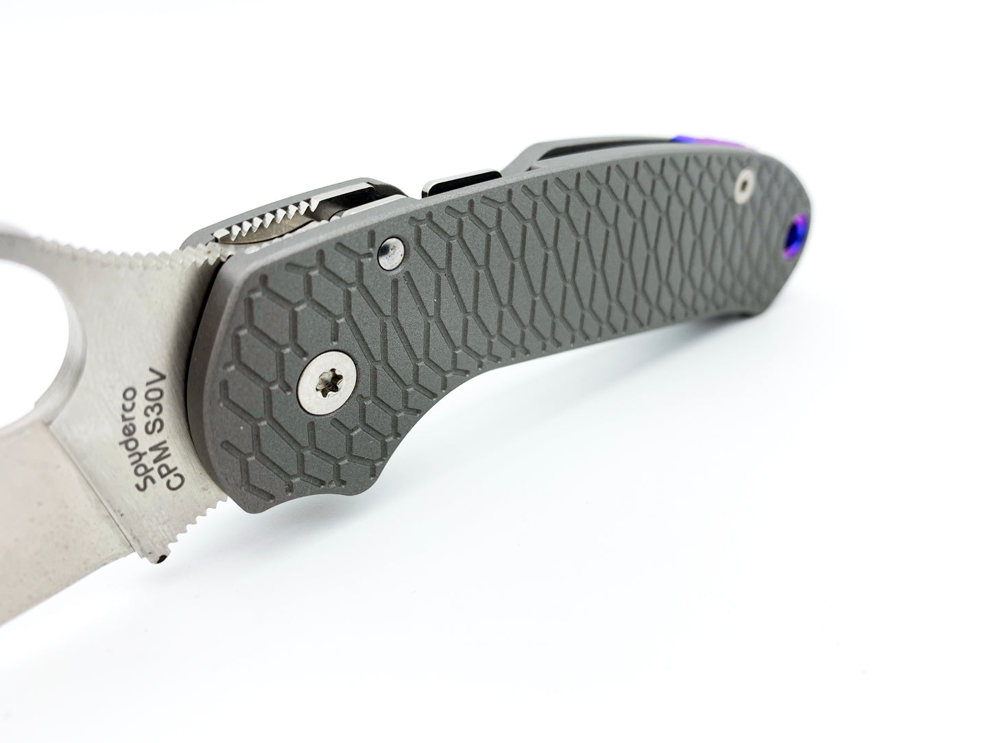 Titanium Hexi Scales for Spyderco Para 3 - Skinny