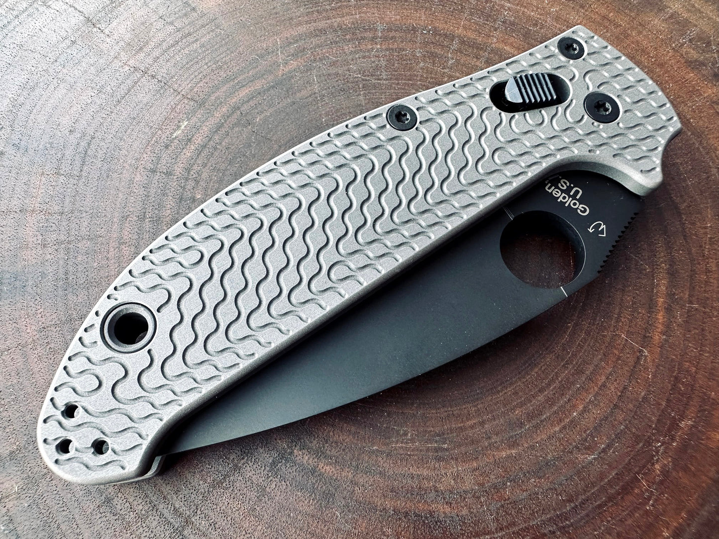 Titanium Critter Scales for Spyderco Manix 2 - Skinny