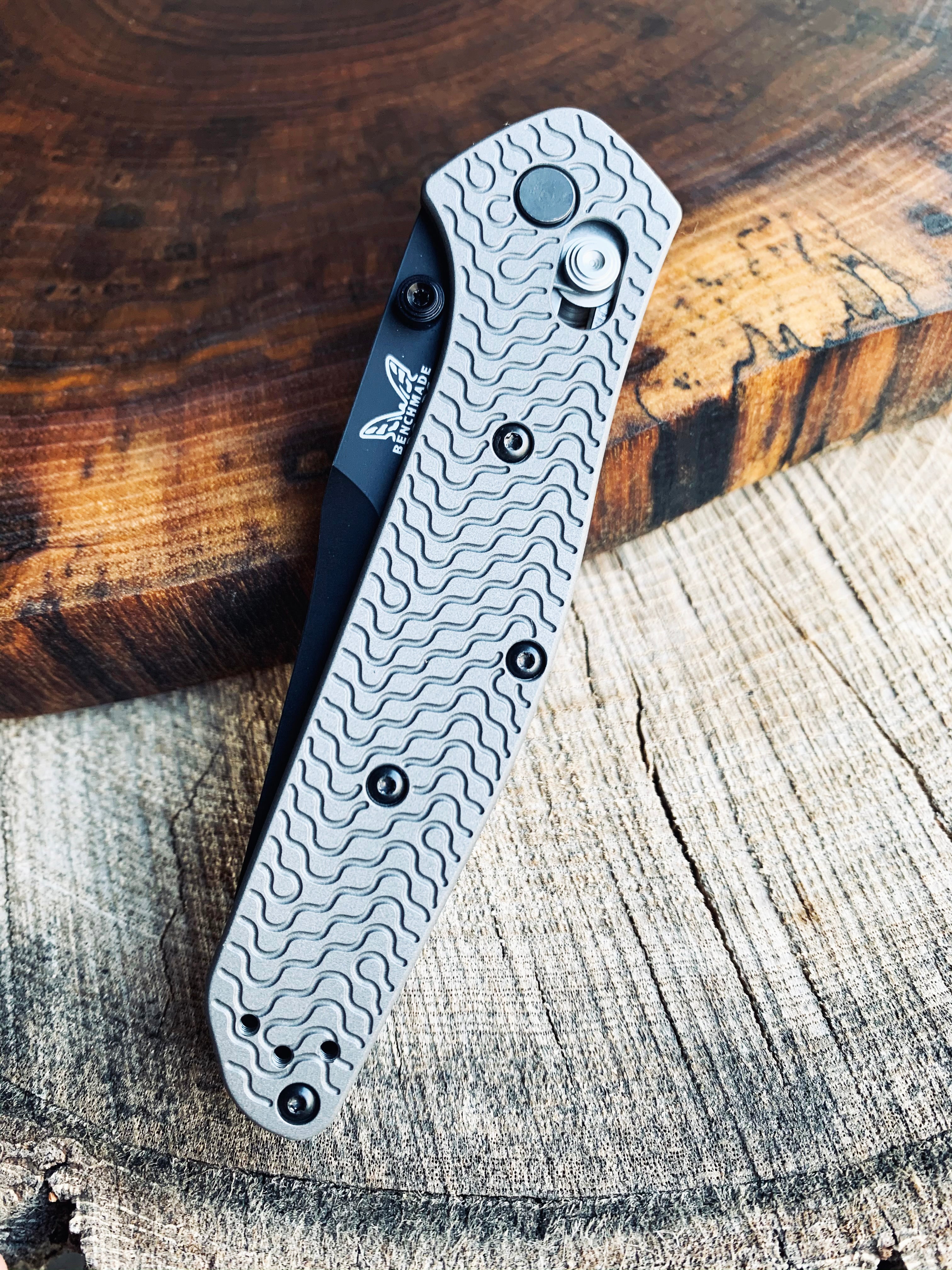 Titanium Critter Scales for Benchmade Osborne 940 Series Titanium Critter Scales for Benchmade Osborne 940 Series